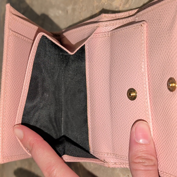 Dolce & Gabbana Pink Wallet With Rhinestone Logo - Picture 9 of 10